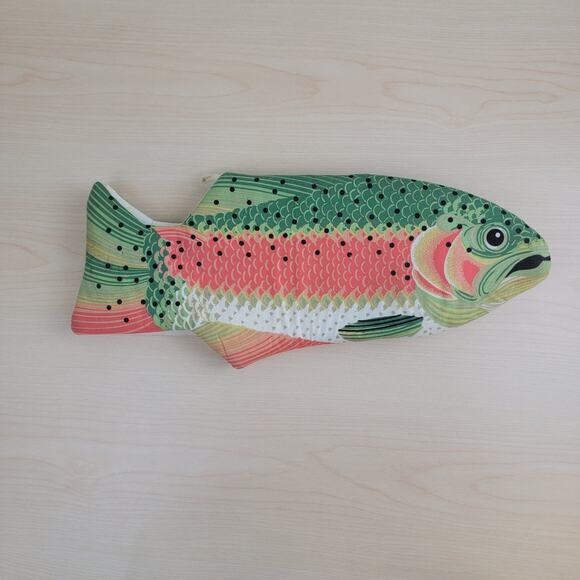 VTG Kitsch Fish Oven Mitt - Picture 2 of 7